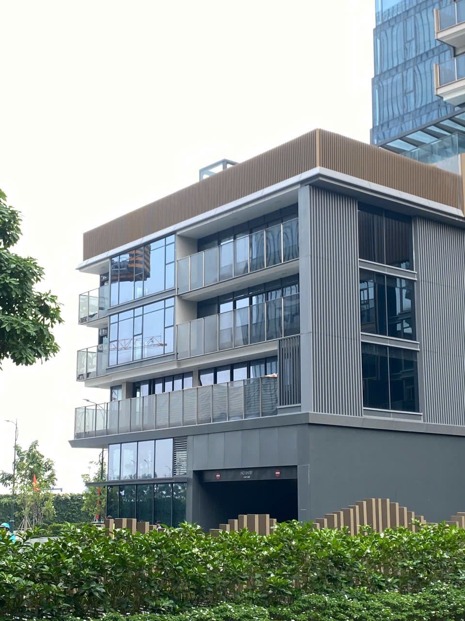 Bán/Cho thuê Shophouse Opera Thủ Thiêm - Diện tích 900m2, Vị trí Đắc Địa